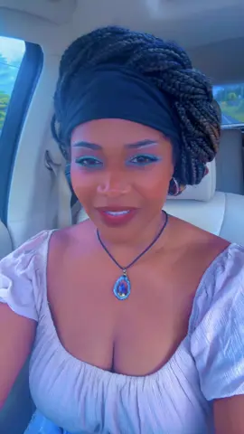 The time I spend with the people I work with treat me better than the people I grow up with it’s unfortunate that family will give up on you love is patient and now my coworkers and church members have become my new family because they see the light in me HALLELUJAH AMEN 🙏🏽 THANK YOU JESUS #loveispatientloveiskind❤️❤️✌️ #loveisGod #self-love ##blessedandhighlyfavored💯❤️