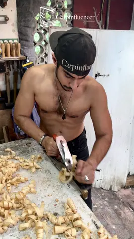 ¡Que maravilla de herramienta! No por nada es la favorita del taller 😍😍😍 #Carpinfluencer #FrancoGonda #HazloConStanley #LaMarcaDelProfesional #HazTuMejorObra 