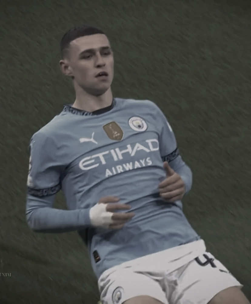 admiring from afar / no copyright intended. #philfoden #fyp 