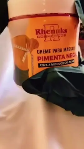 Sofre com celulite ou estrias? ✨ Gel de pimenta negra que firma e melhora a pele 💕 #celulite #estrias #gelredutor #fypp 