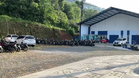 kegiatan “Partisipasi Bermakna Rancangan Undang-Undang tentang Badan Pembinaan Ideologi Pancasila (RUU BPIP) Tahun 2025”, yang digelar di Foodcourt SPBU Cahaya Rembulan, Kalibening, Kabupaten Banjarnegara, pada Sabtu (4/10). Bersama AQIB ARDIANSYAH, M.Si. (DPR RI Fraksi PAN) #fyppppppppppppppppppppppp  #banjarnegara  #dprd  #partaiamanatnasional  @Aqib Ardiansyah (AA)  @indahratna 