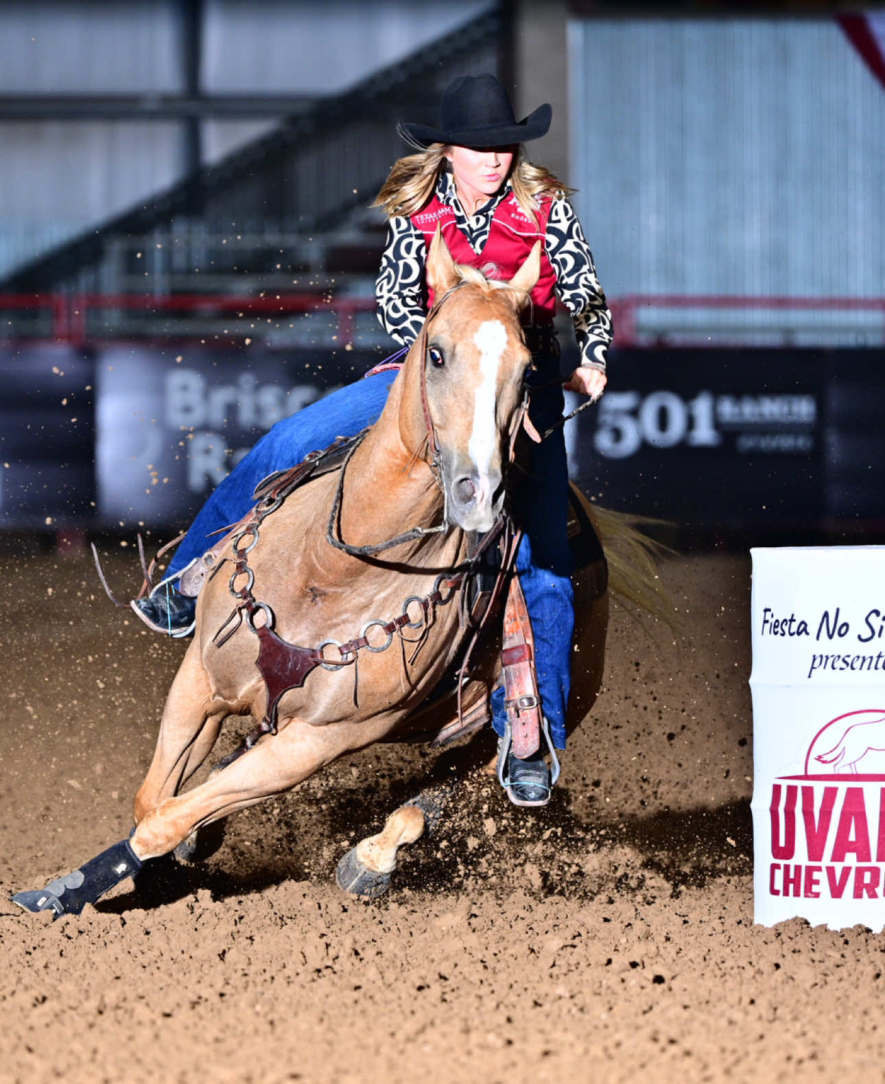 Twister winning the long round and 3rd in average at the second college rodeo!! @Will Jennings 📸 @Texas Aggie Rodeo  #rodeo #barrelracing #barrelracer #tamu 