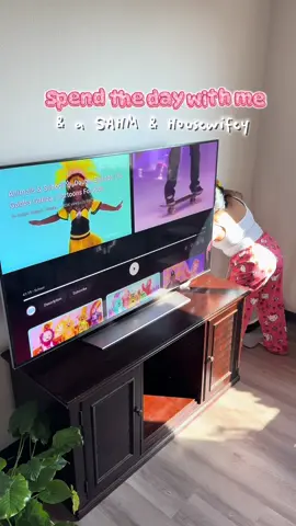 Please if ur a lash tech!! Even routine and prepping tips I will take!!! I’m not one of those ppl who isn’t open to advice! Also let me know how y’all think I did! #fyp #lavishmamii #spendthedaywithme #beginnerlashtech #sahmtok