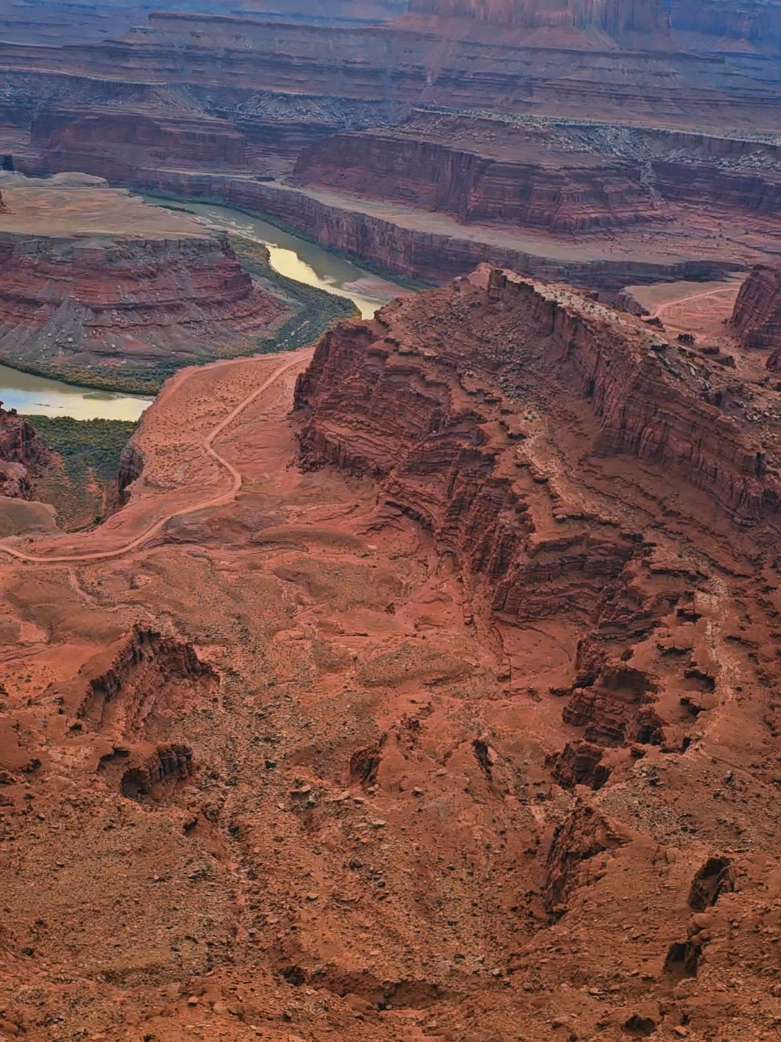 Dead Horse Point, Moab, Utah #amazing #Nature #scenery #views #yelrap 