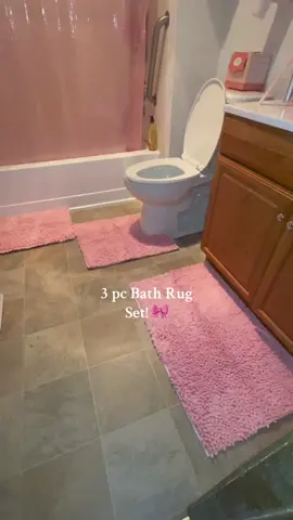 Great quality & comes in many colors! 🩷 #bathroommakeover #bathroomrugs #homeessentials #fyp #falldealsforyou 