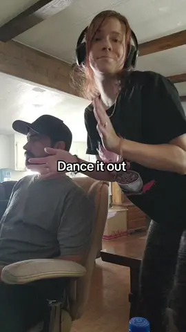 Dance it out take 2 #danceitout #gingagypsÿ #gypsÿ #fyp @🛸Mike👽Shin⚛️da🌬 