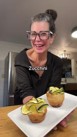 Ever had a puff pastry zucchini flower?    #zucchini #Recipe #puffpastry