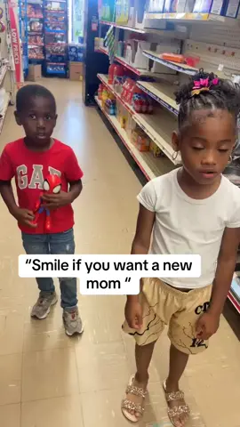 Lmaoooooooooooooo iont think he understood the assignment chileeeee he did all kinds of smiles 😂😂😂😂😂😂😂😂 #fyppppoppoppppppppppppppp #fypシ゚viral #smiles #dontsmile 