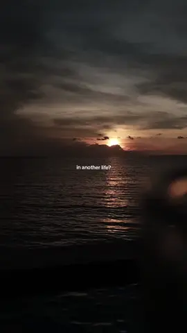 lu semua galau ga sih? #reze #chainsawman #denji #sunset 