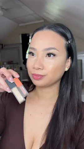 Why did I wait so long to use a color corrector?! Definitely changed my makeup game! 😍 @Huda Beauty faux filter mini brightening under eye color corrector in pink pomelo & faux filter concealer in coconut flakes #hudabeauty #hudabeauties #makeup #viralmakeup #colorcorrector 