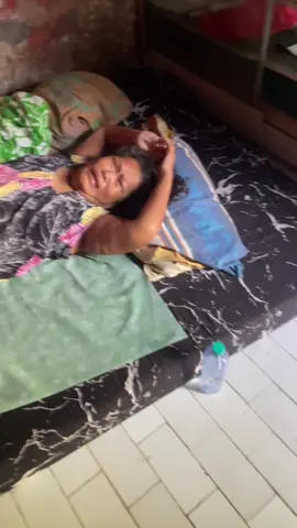 silahkan dilihat sendiri betapa capeknya saya setiap hari #fyp #viral #ibu #sakit 