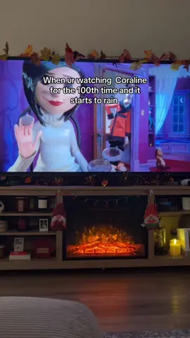 It sets the mood #fypシ #Coraline #foryoupage #fypp #coraline 