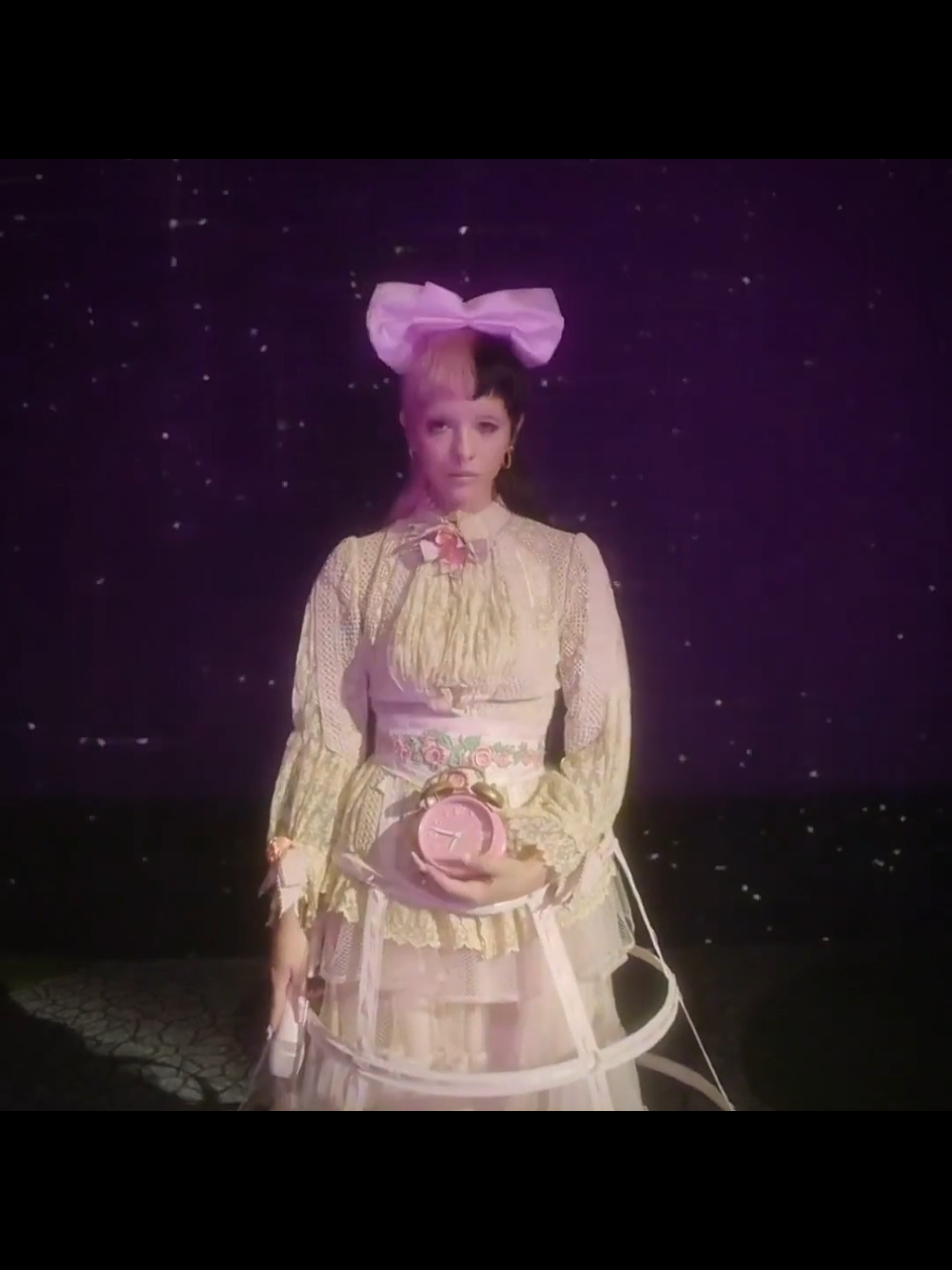 Play Date-Melanie MartineZ . . . REPOSTANDO🥵💔🕊 #melaniemartinez #playdate #performance #fyyyyyy #seflopareuchoro 