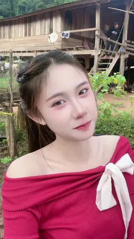 เวรกรรมไผน้อง😀😎#ນ້ໍາໃສຍີ້ມຫວານ #namsai #สาวลาว🇱🇦 #fyp 