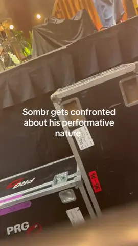 Me confronting Sombr about his supposed love for feminist literature #sombr #concert #sombrsucks @sombr @sombrsucks @dailysombr video credits to @isabelle ♬⋆.˚ 