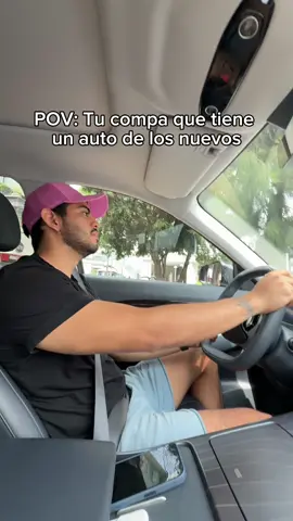 Un masajito a medio trafico 🤤 #autos #tips #electriccar  Este es el Geely EX5