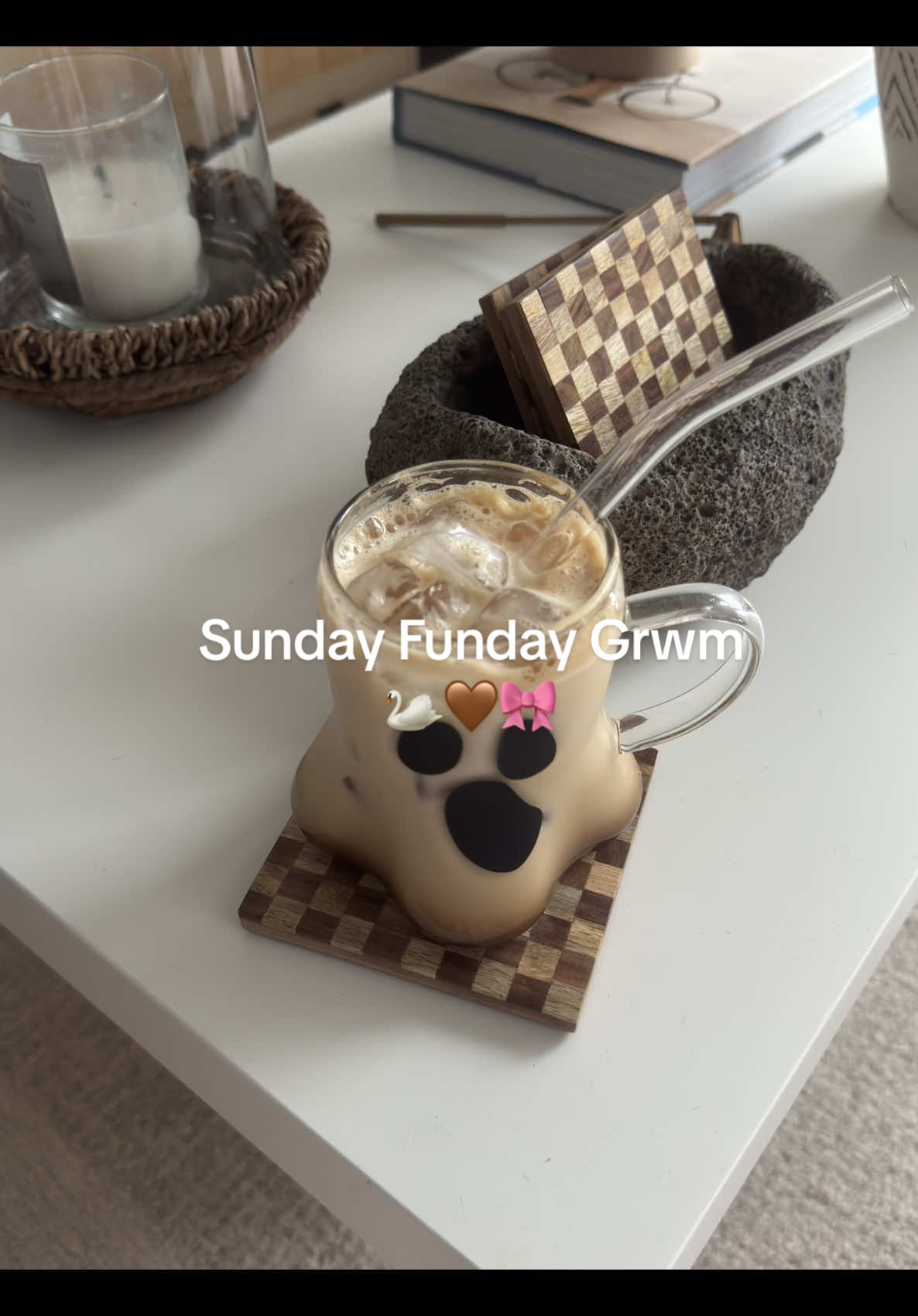 happy sundaaaay. 🤎🦢 #grwmroutine 