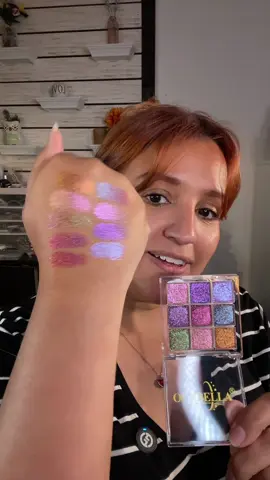Doing swatches of @OURBELLA SHOP Neon number 4 palette 😍✨😍✨😍 #ourbella #indiebrand #duochromeyeshadow #eyeshadowswatches #TikTokShopCreatorPicks 