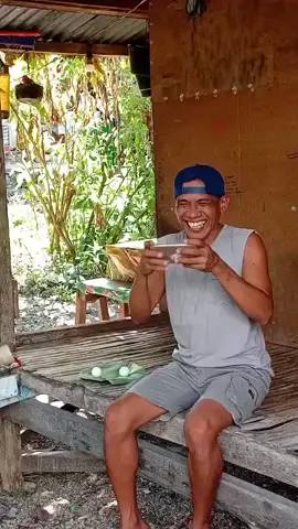 minum kopi 