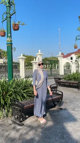 Senyaman itu dipake jalan2😍 #dress #fyp #knitdress #knitwear #knitted 