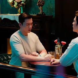 Shen Hao Ming mode ngejar ugal-ugalan lucu bngt😂. Mana malah gabung tangan sama Yu Yiming buat ngejar kakak adek ini😅.  #lovesambition #zhaolusi #williamchan 