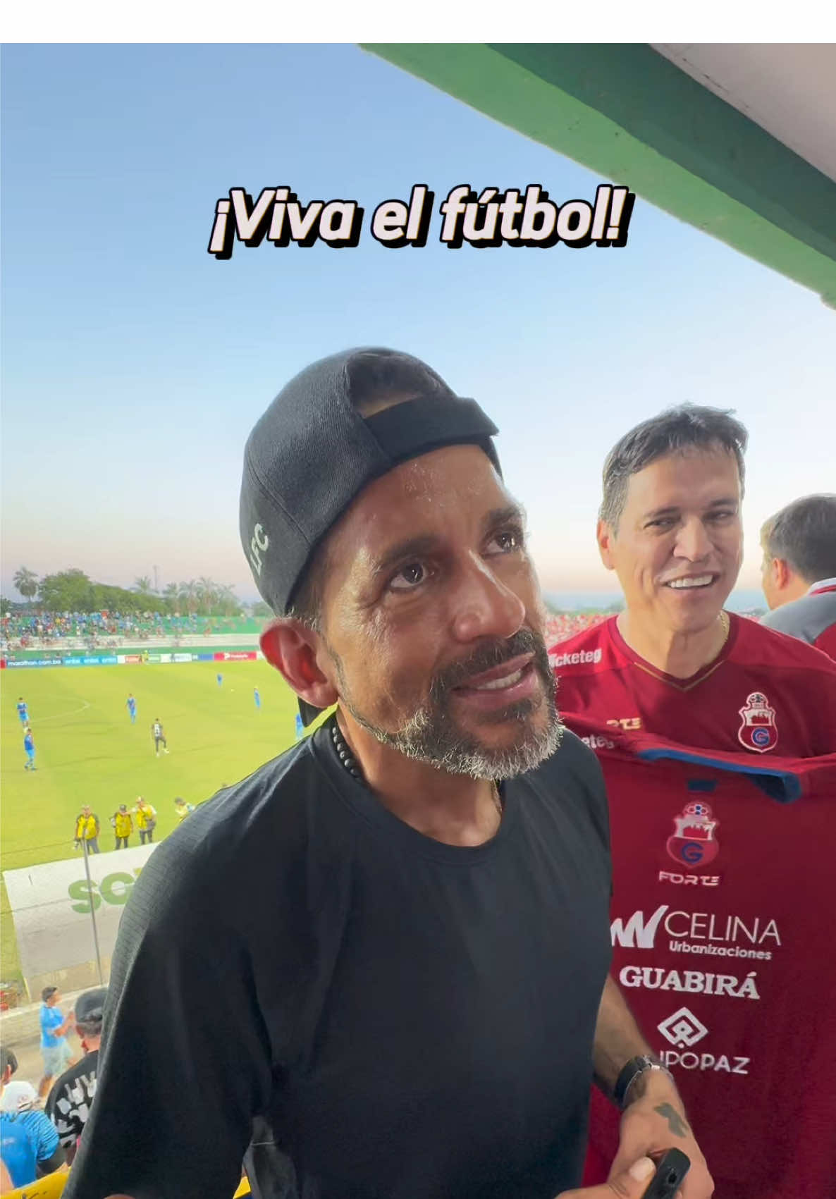 Hoy pasamos una tarde de fútbol en Montero, lindo marco humano en el Gilberto Parada. Gracias Montero por el cariño