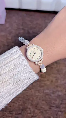 Yakin ga pengen punya jam tangan segemes iniii 😩🤏 #fyp #jamgelang #jamtanganmanik #jamtanganserut 