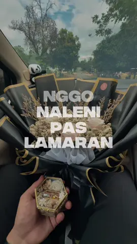 Otw💍 #engagement #lamaranmoment #fyp #fouryoupage #fouryou @Anissa Putri🍭 