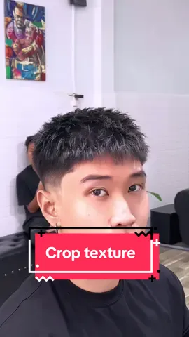 Kiểu tóc thích hợp cho anh mặt tròn thích để tóc ngắn nha#trunbarberhouse #tiemcattocnamdep #thuthua #tancattocthuthua #croptextured 
