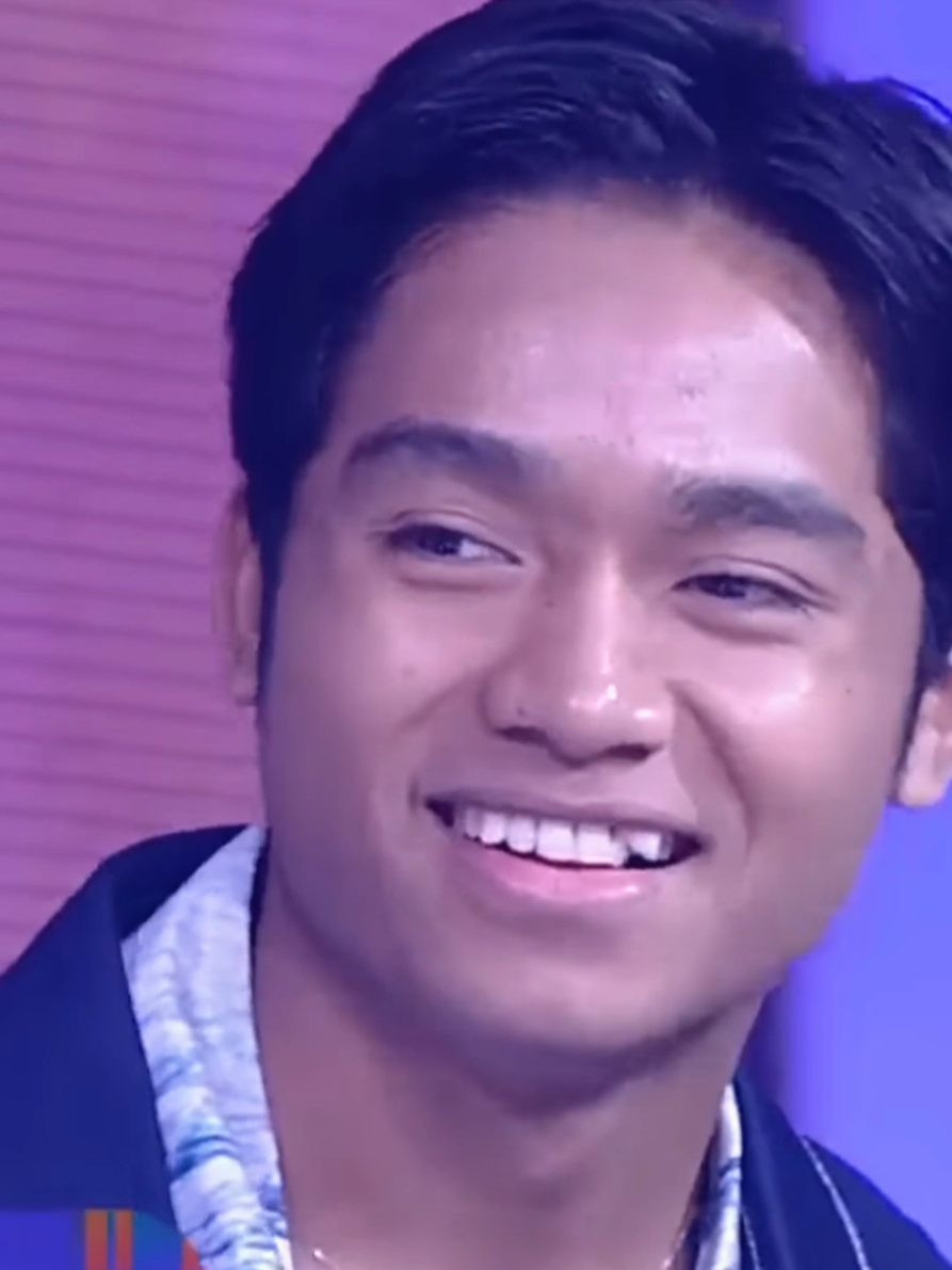 gemesh bgt mukanya klo nervous 🥰🤍 #betrandputraonsu #fyp #promomakan1010 #foryoupage  #alamak 