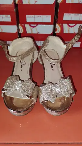 summer kids sandals with shimmer and wedge type heels 1.7i ch high.  #foraffiliatetiktok #foryoupageofficiall #foryoupage #affliatemarketing #foryoupageofficiall❤️❤️tiktok 