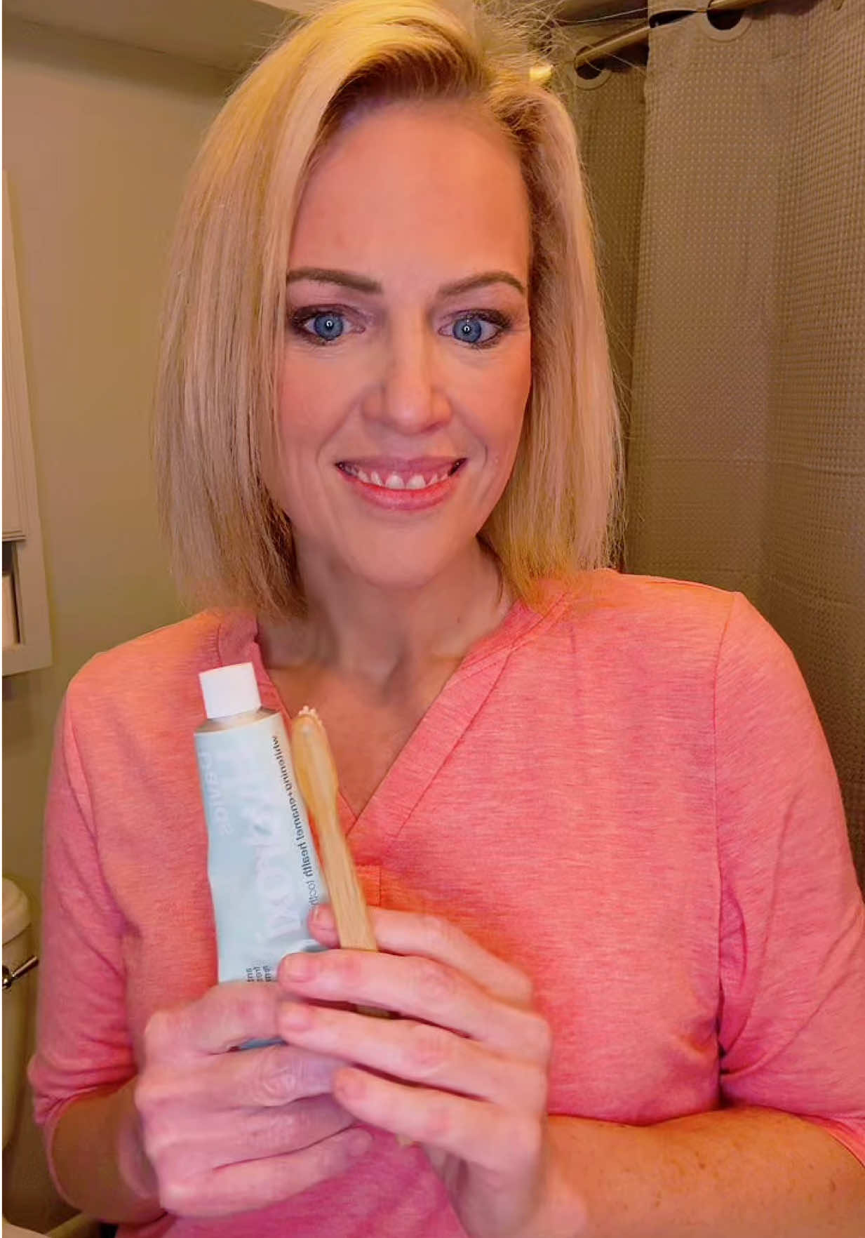 Naturally whiter teeth, every brush! 😁✨ David’s Hydroxy toothpaste + bamboo toothbrush = cavity protection and a healthy, confident smile 🌿🪥 #DavidsToothpaste #TeethWhitening #NaturalSmile #HealthyTeeth #OralCareRoutine