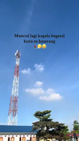 Sapa suru tara mandi”😂#gemaf #kost 