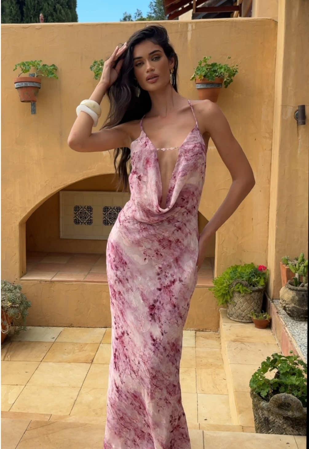 The perfect date night maxi dress 🤩🌸 #peppermayo 