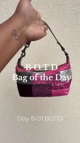 Day 5 of BAGTOBER…patchwork is so in! @Coach #coachbag #coach #y2kcoach 