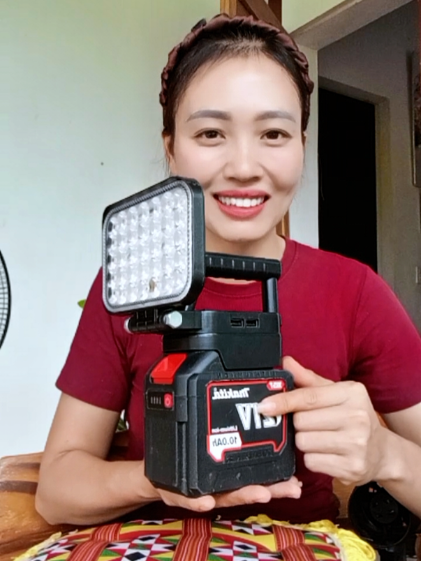 đèn tích điện 35 bóng sử dụng cho những ngày mất điện sinh hoạt trong gia đình tiện lợi#dentichdien #dentichdiendanang #denledtichdien #_phamha2 