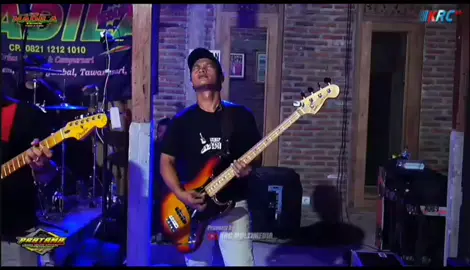 #Adakah orang lain selain diriku...adakah cinta lain selain cintaku.... Tanda Merah-Voc caca Musik:New Nadila Pratama audio KRC multimedia #Nadila #tawangsari_sukoharjo #fyppppppppppppppppppppppp @caca_lolita 