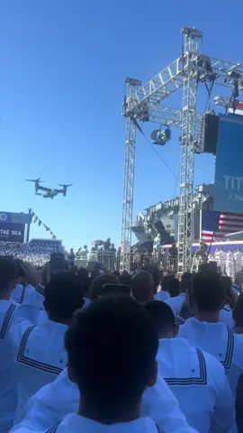 Osprey landing,  President trump in Norfolk , #navy #fyp #militarylife #trump 