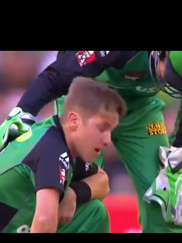 Top 10 unlucky dismissals in cricket,Bad luck moments 
