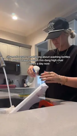 Too bad I’m washing bottles AND this high chair 🥴 #blw #ftm #babyledweaning #momlife 