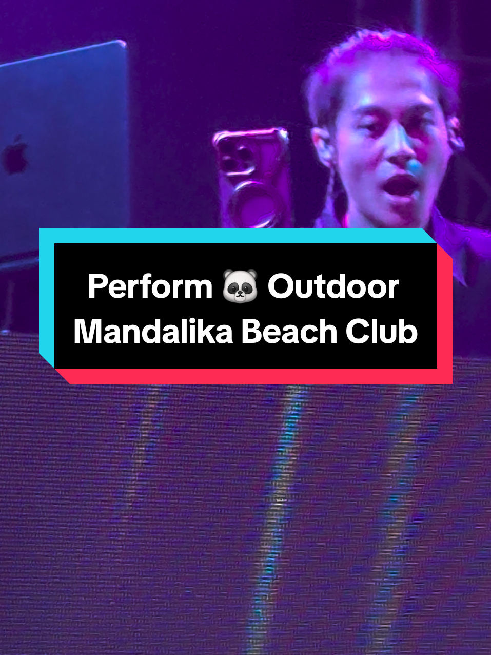 Situasi semalam OPENING perform 🐼.. Desak2an, senggol2an, gak bisa pegang hp stabil krn kondisi, pokok e riwehhh Guys 🫣😁🤣 #dj #djpanda #djpandaofficial #lombok #tiktoktrending  @DJ Panda @Ronny08 @💃Dugem Online w/ DJ Panda🐼 @Resti🐼Gank @PANDA GANK_OFFICIAL🐼 