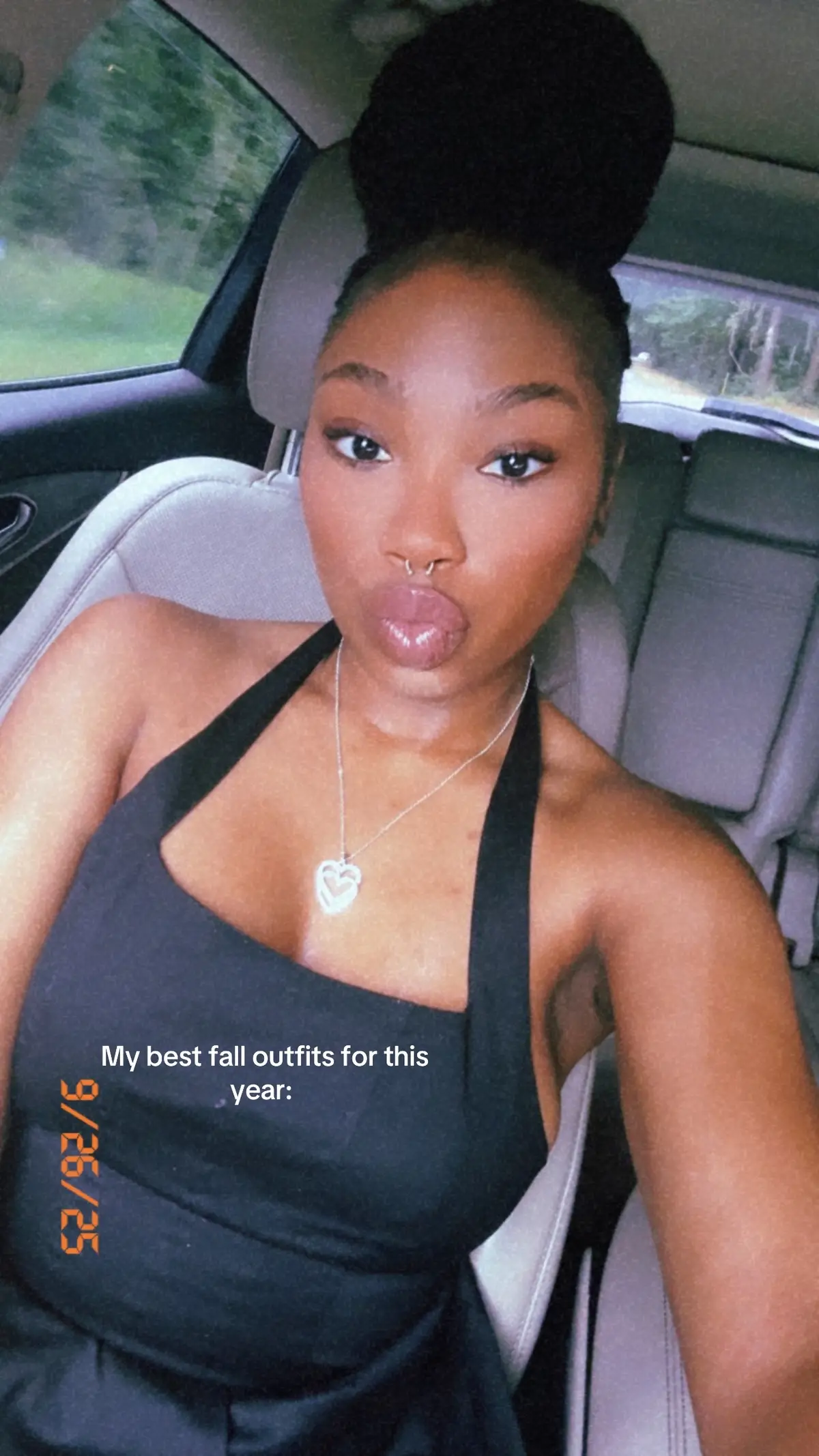 Idk if i look better in the galaxy or navy blue atp 😂 #nursingstudent #fyppppppppppppppppppppppp #nursingschool #scrubs #foryou 