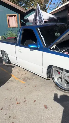 #freaksofnature #minitruckin #sparksintheozarks #bagged #truckshow 