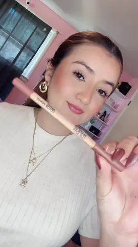 Lip liner  @MakeUpForEverUSA Plumping Lip Oil @YSL Beauty @SAINT LAURENT 