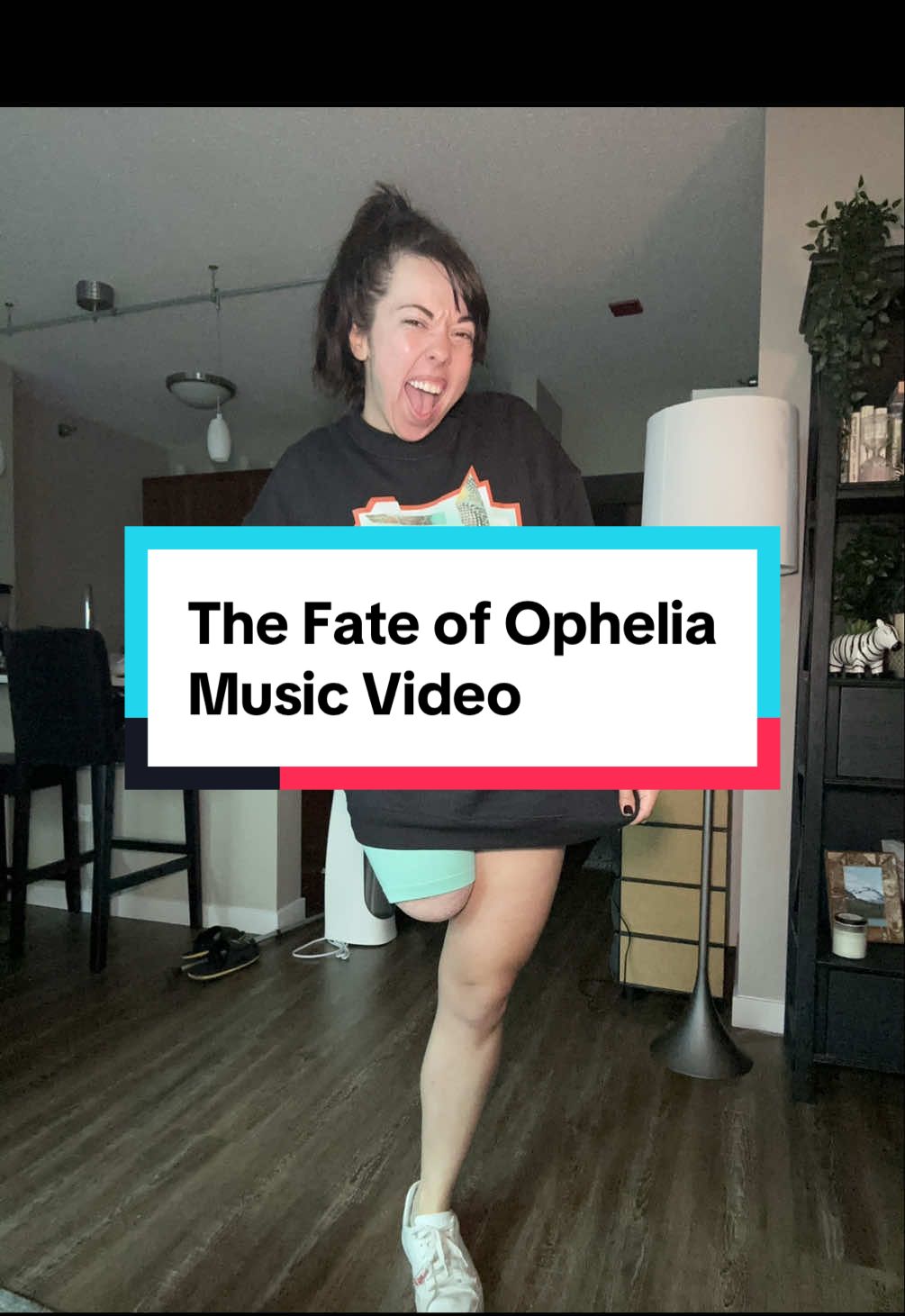 Have you seen The Fate of Ophelia music video yet cuz it’s STUNNING!!! 😍🧡🩵 @taylorswift fully outdid herself with this one 🥵 @taylornation #TLOAS #TheFateOfOphelia 