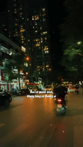 Có chàng nông dân đẹp trai mà dễ mến… #changcuoichungtinh #caovu #nhachaymoingay #1992 #sbtentertainment 