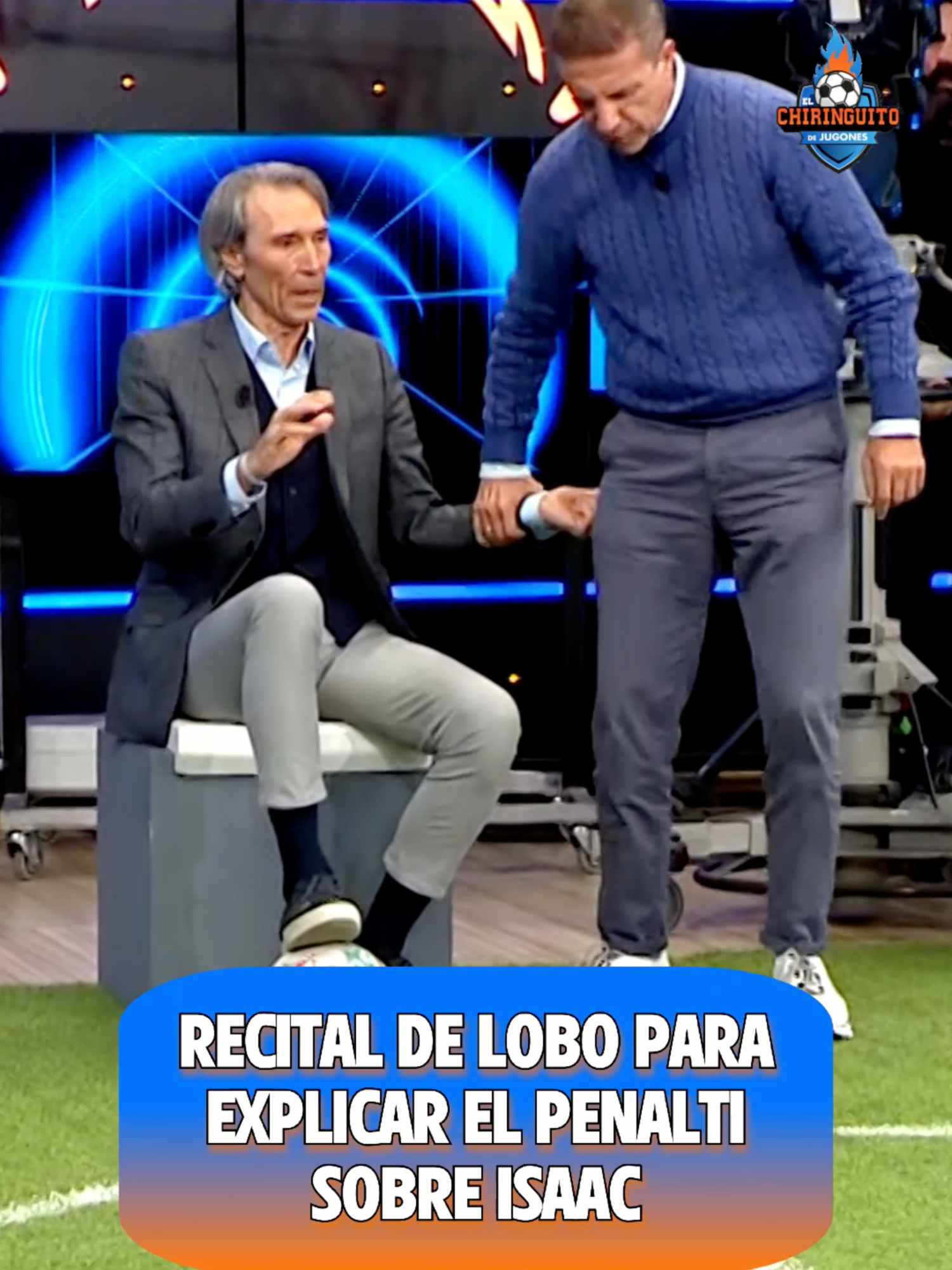 👏 RE-CI-TAL de Lobo Carrasco para explicar el penalti sobre Isaac: 🙄 