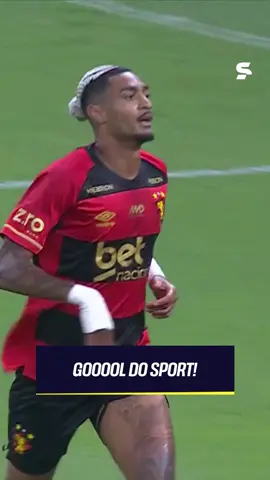 O SPORT ABRE O PLACAR NO MINEIRÃO!!! 🦁 Após belo lançamento do Matheusinho, Derik Lacerda foi mais rápido e teve a frieza de driblar o Cássio para abrir o marcador para os visitantes. Você assiste esse jogão no sportv! 👀📺 *Contém legenda automática  #BrasileiraoNoSportv #Cruzeiro #Sport #BR25 #DerikLacerda 
