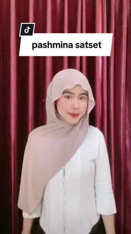 dipake ke manapun pake pashmina instan ini tetep simple & elegant🥰 #pashminaoval #pashminainner #pashmina #hasticollection 