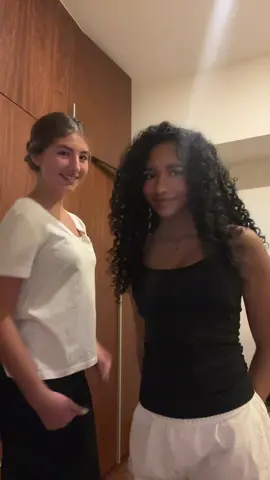 @aless #vickyblackman #fyp #amigas #trend 